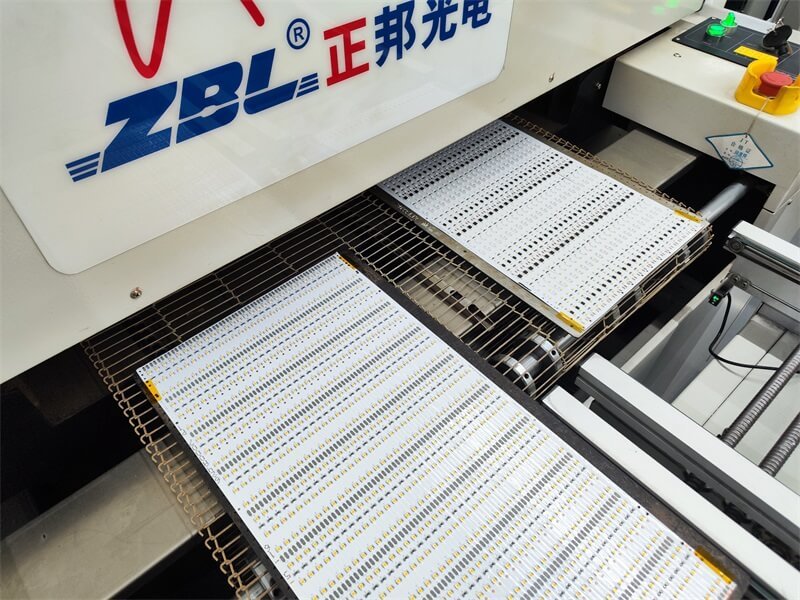 Lamp-Strip-Solder-Joints